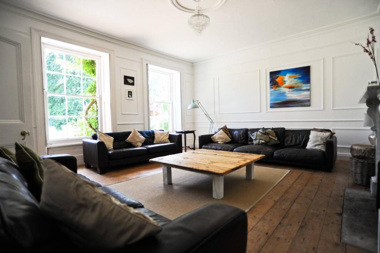 Manor House Moreton - Entire Holiday Home 多切斯特 外观 照片